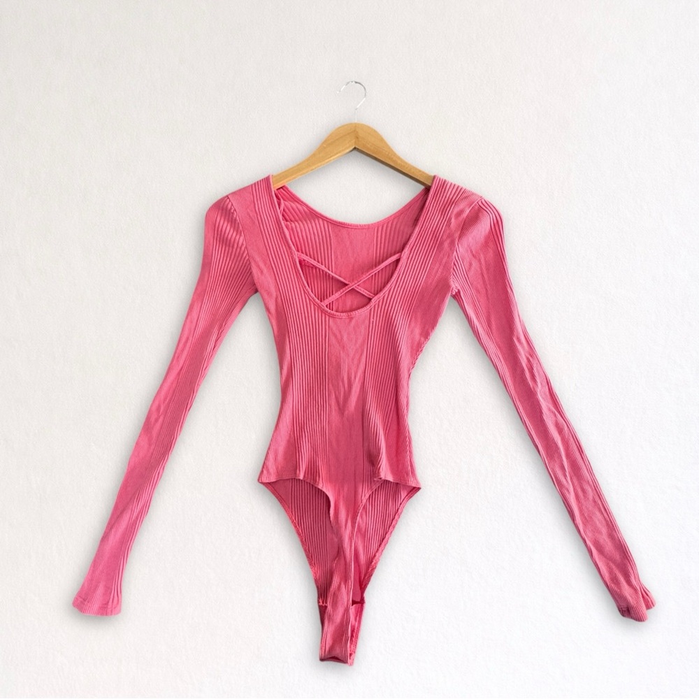 Aerie Pink Ribbed Long Sleeve Criss Cross Bodysuit Small